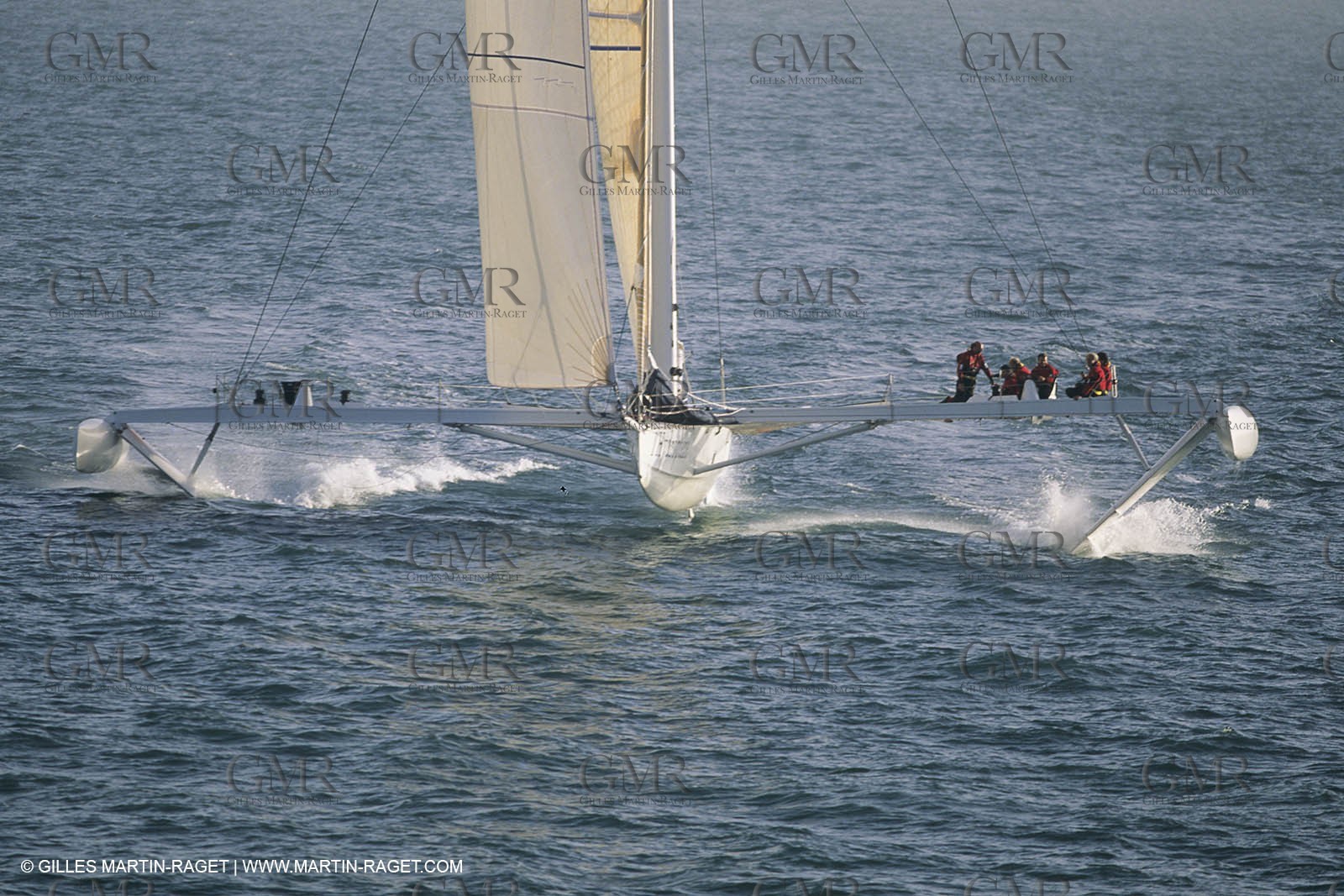 Sailing, Overall speed record attempt, L'Hydroptère