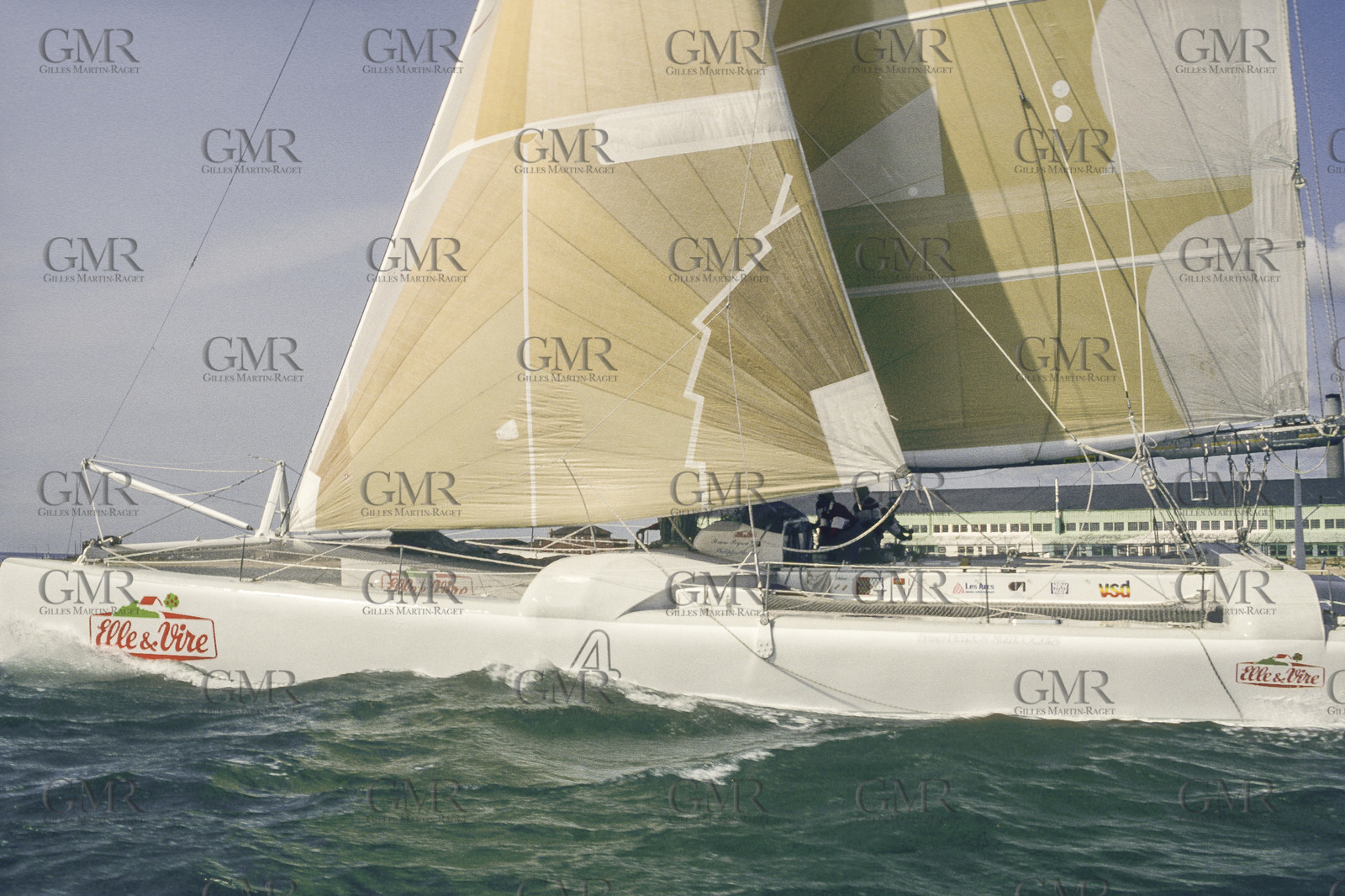 Sailing, Yacht Racing, Offshore Racing, Early offshore multihulls