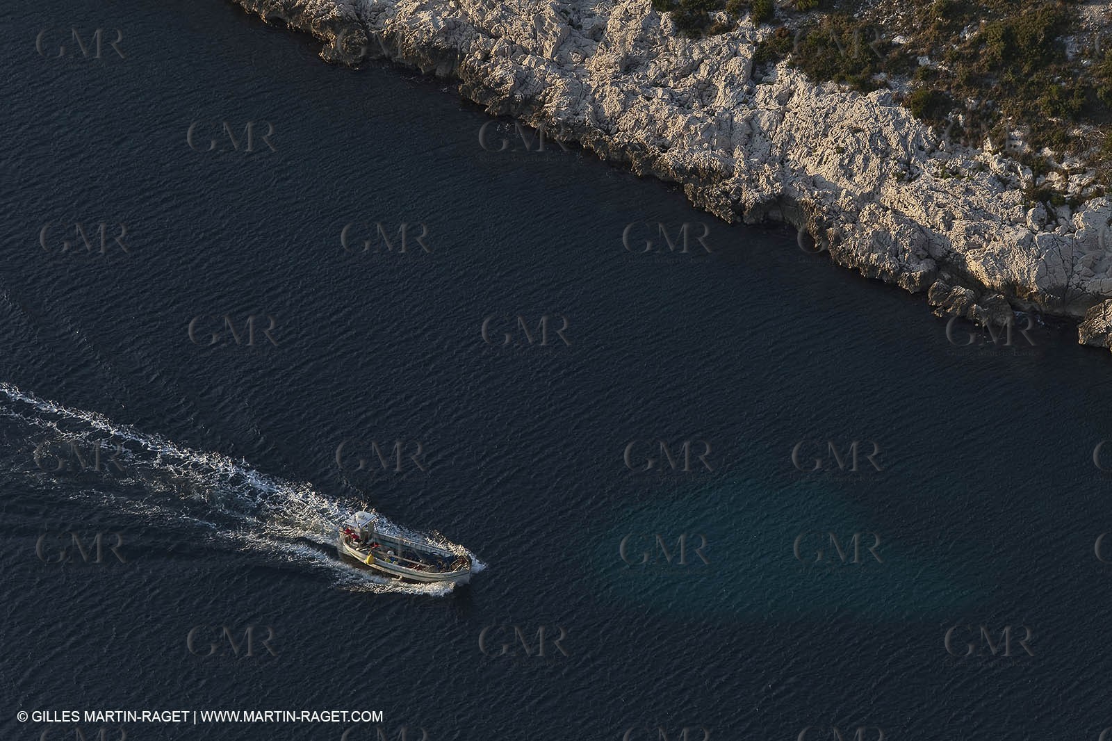 Décember 2009 - Marseille (FRA) - Les Calanques - Morgiou as seen from Sugiton Belvedere