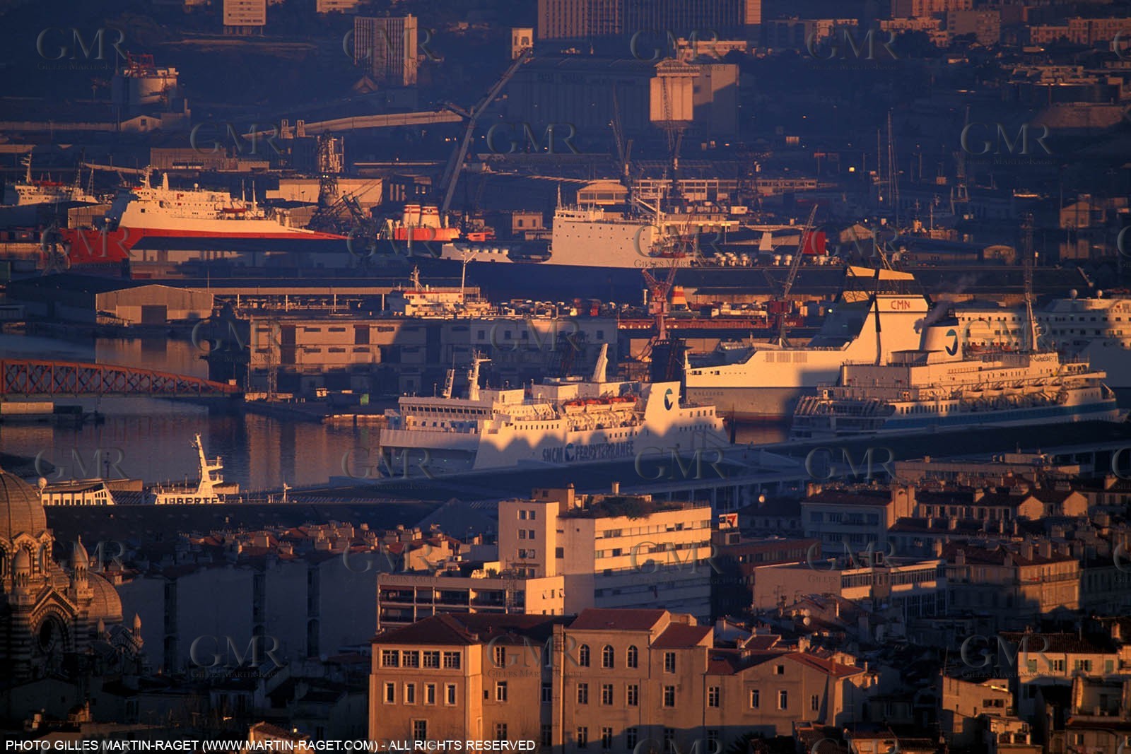 Marseile - Port activities