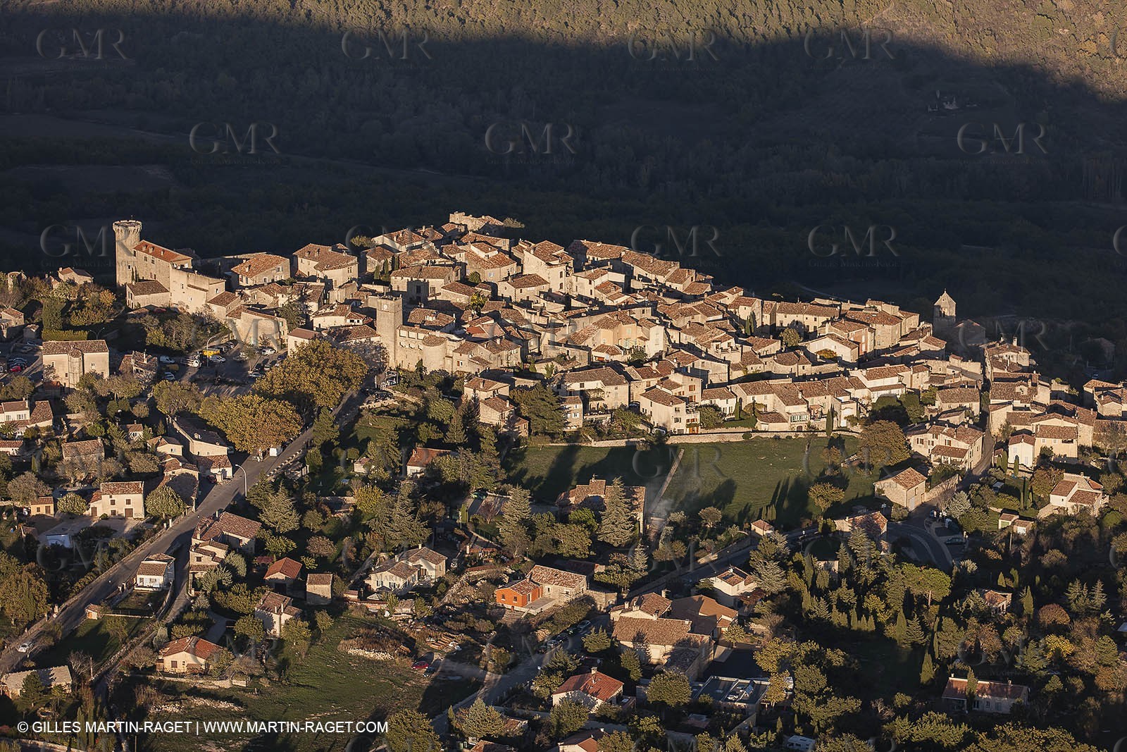 29 10 2012 - Viens (FRA,84) - Luberon as seen from above