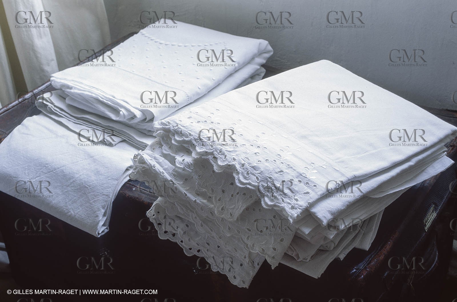 Bouches du Rhône, (FRA,13), Household linen