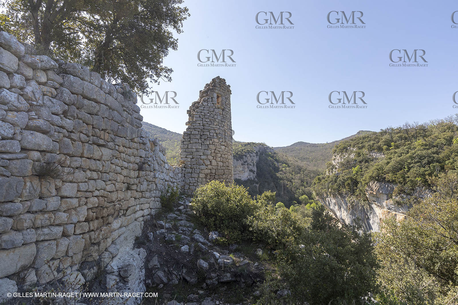 19 04 2018, Buoux (FRA,84), fort de Buoux