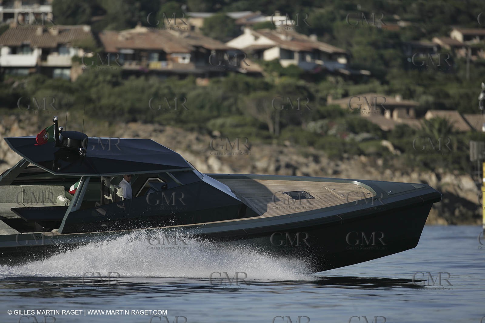 16 07 2007 - Portisco (Italie, Sardaigne) - Wally Power 47, 2007 version