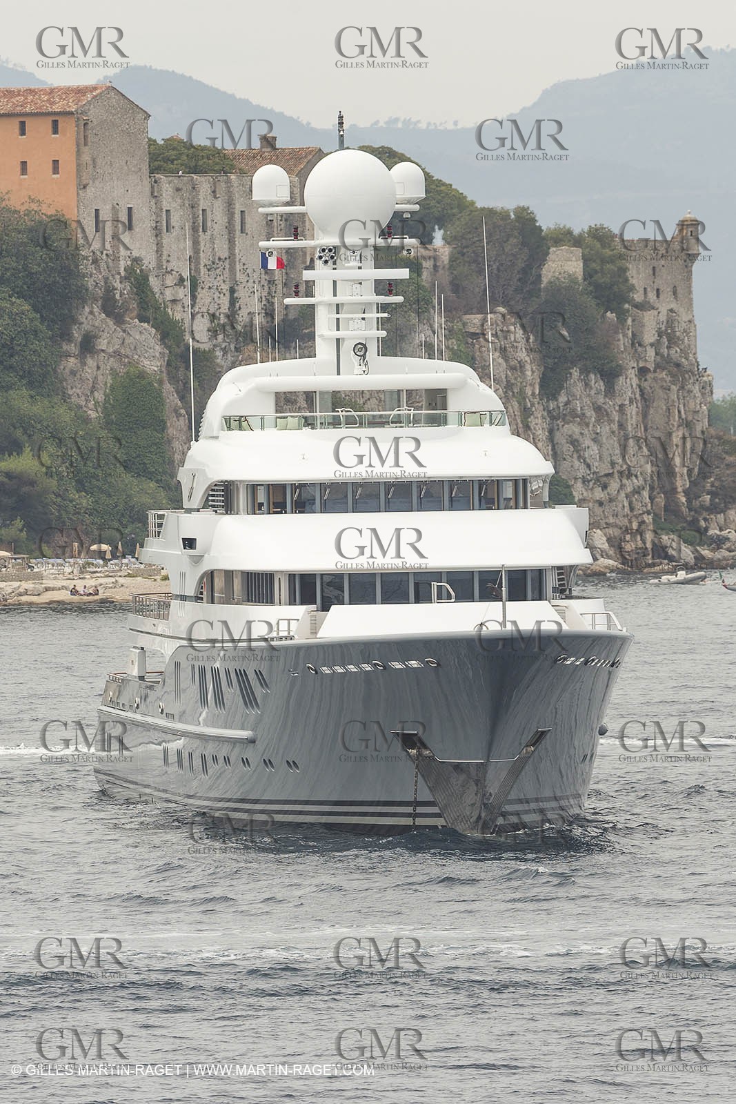 21 09 2014 - Cannes (FRA,83), Motor yacht TV