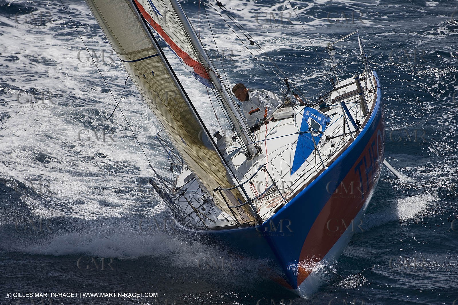 06-26-2007 - FIGARO II - THEOLIA - Skipper : Robert Nagy - Training off Marseille (south France) with strong wind conditions