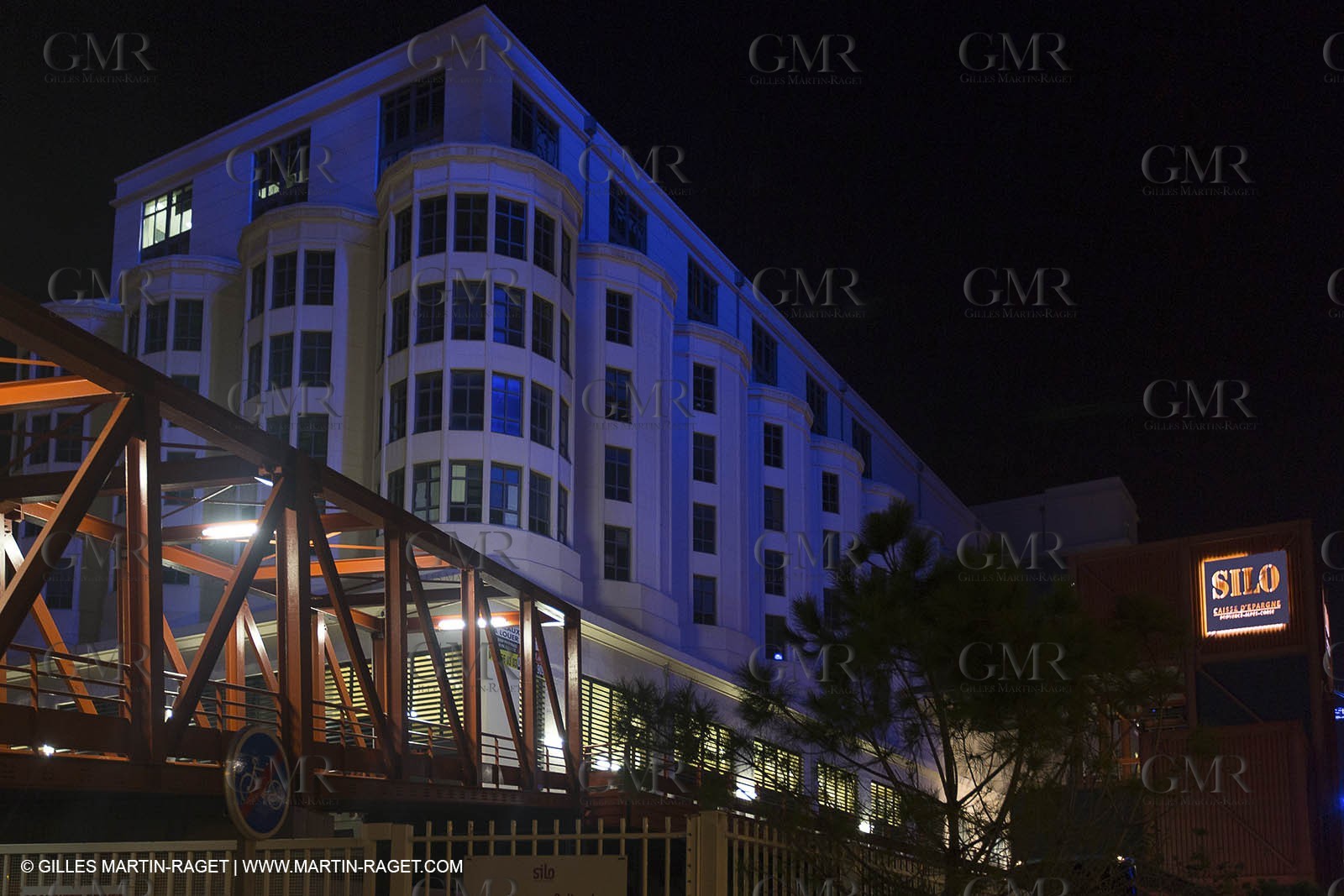 18 11 2012, Marseille (FRA,13), Le silo d'Arenc, offices and public performance  building