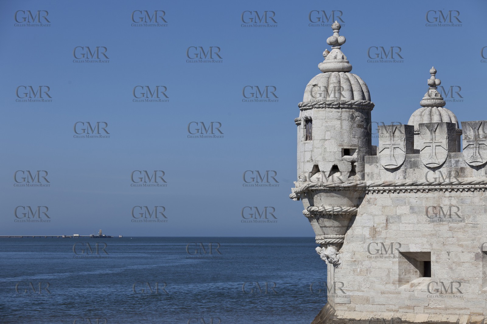 13 07 2011 - Cascais (POR) - 34th America's Cup - AC World Series - Cascais 2011 - Lisbon, Belem tower