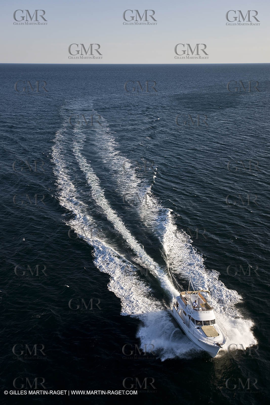 22 06 2009 - Ile d'Yeu (FRA,85) - Chantier Bénéteau - Trawler 34