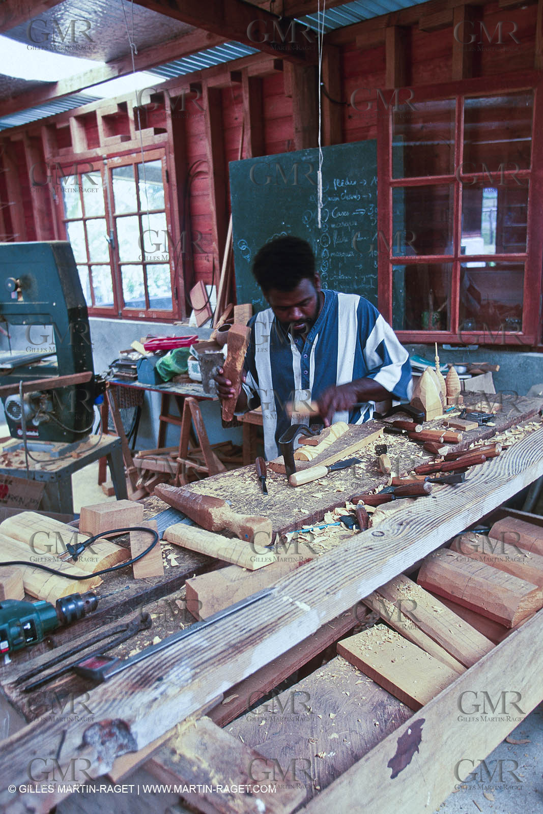 Destinations - South Pacific Ocean - New Caledonia - Pines Island