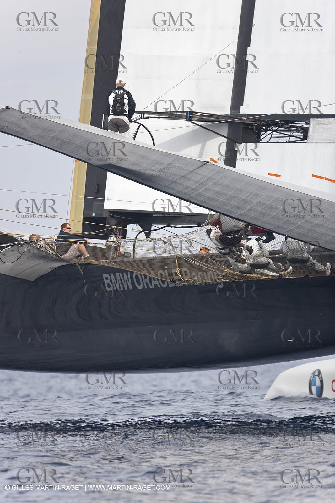 11 11 2009 - San Diego (USA, CA) - 33rd America's Cup - BMW ORACLE Racing - Wing trials, Day 2