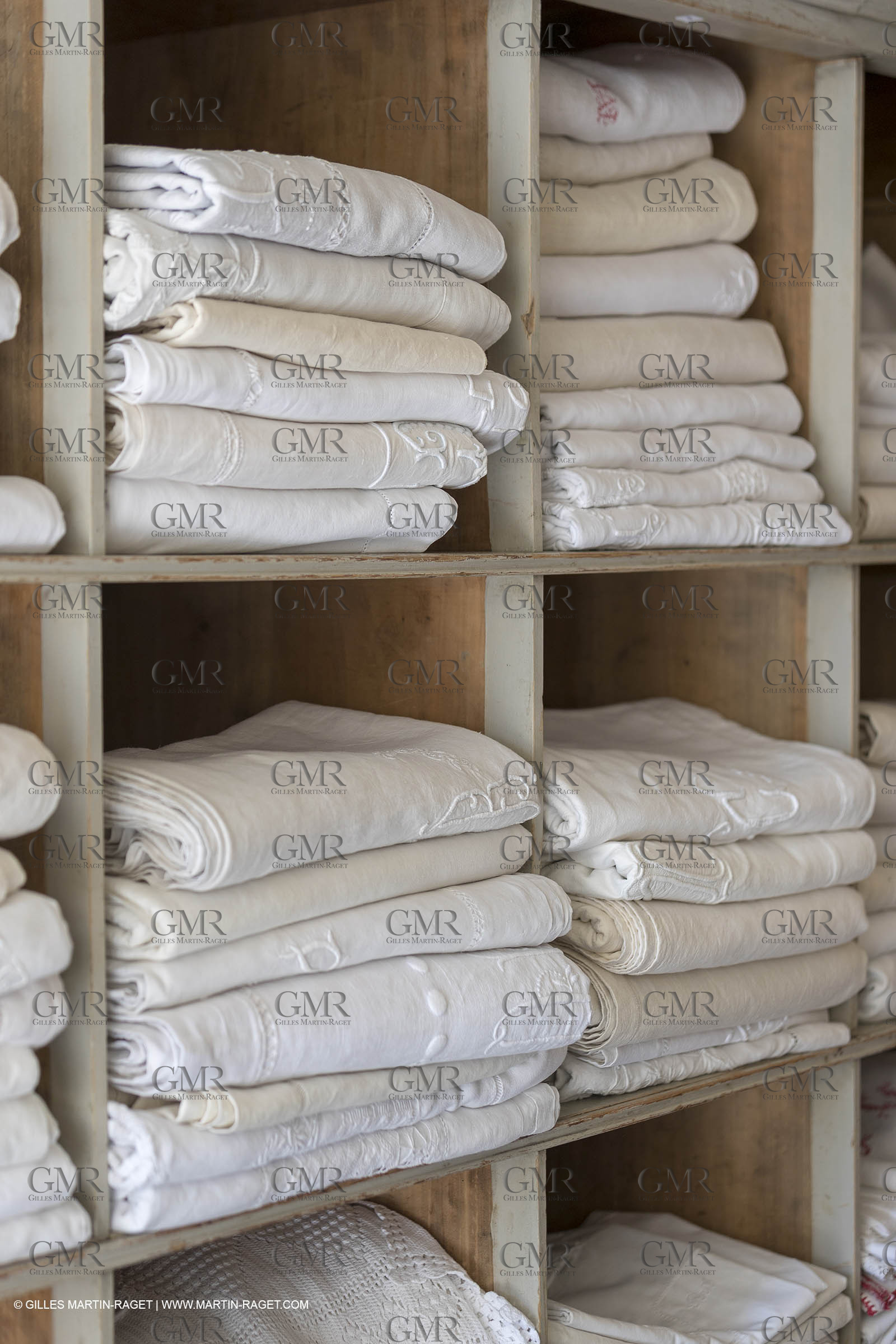 09 06 2018, Bonnieux (FRA,84), Antiquaire