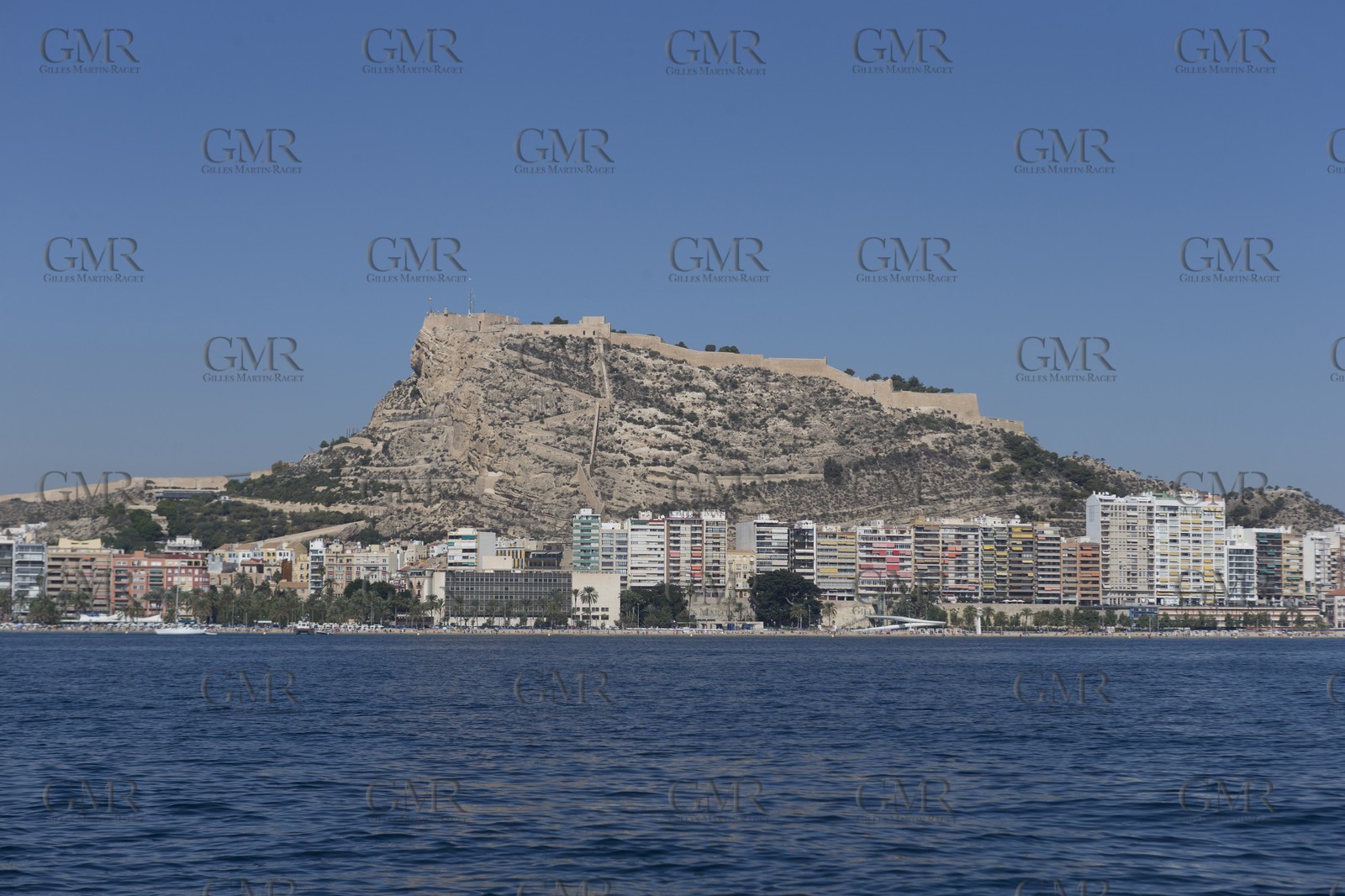 08 10 2014, Alicante (ESP), Volvo Ocean Race 2014-15, Team Alvimedica