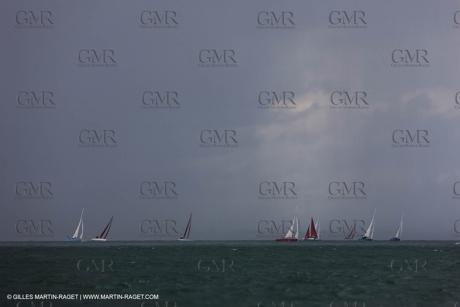 04 08 2010 - Cowes (UK, IOW) - The 1851 Cup -  BMW ORACLE Racing - Day 2.