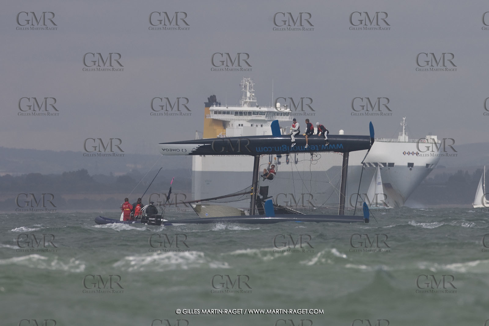 02 08 2008 - Cowes (UK, IOW) - BMW ORACLE Racing - IShare Cup Cowes - Racing Day 1