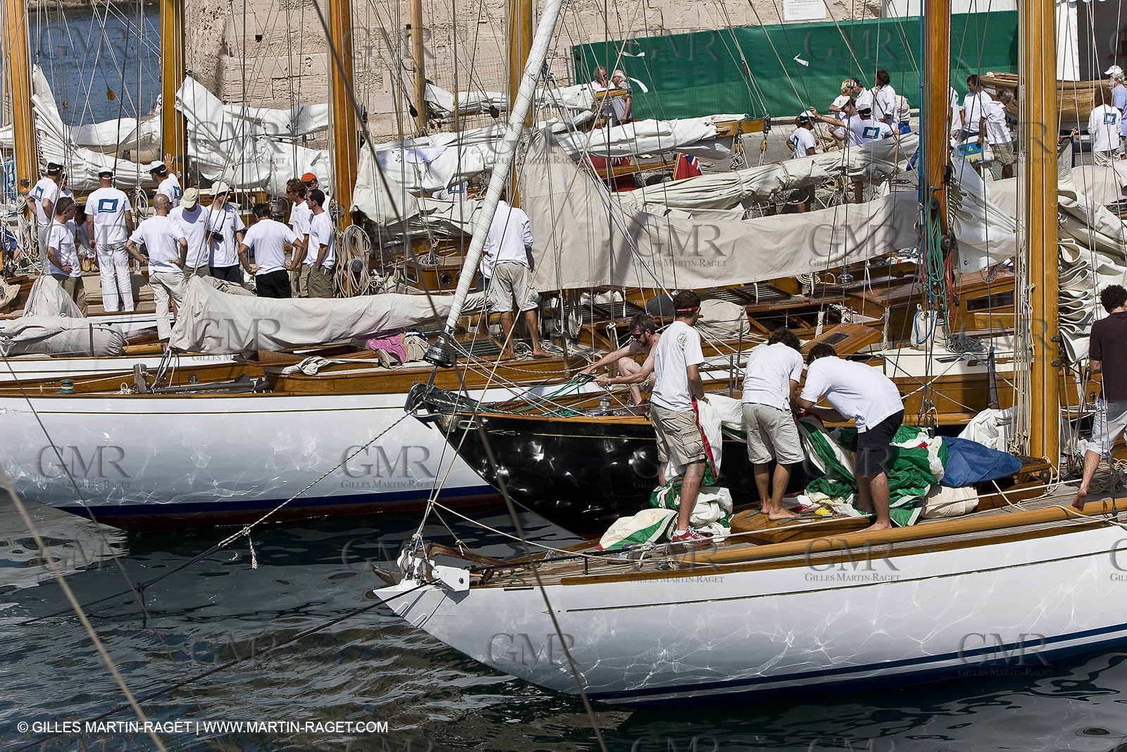 Sailing, Classic yachts, Voiles Vieux Port 2009, Marseille (FRA)