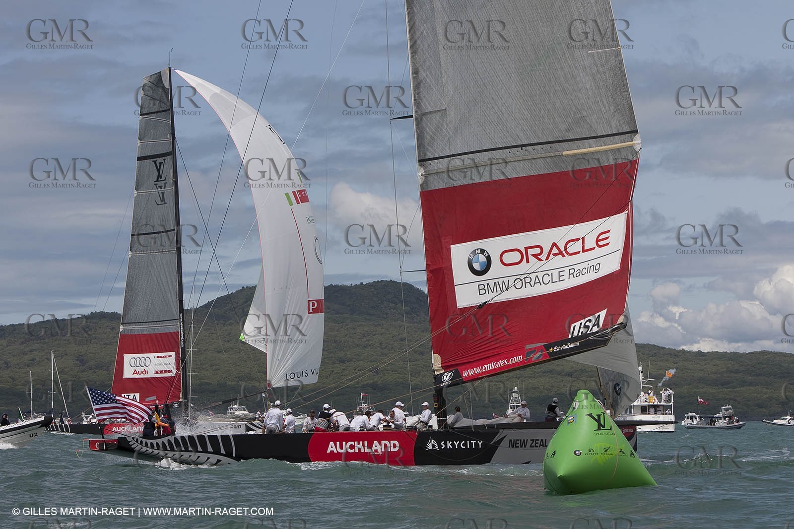 11 02 2009 - Auckland (NZL) -  Louis Vuitton Pacific Series -  Racing Day 11 - sail off