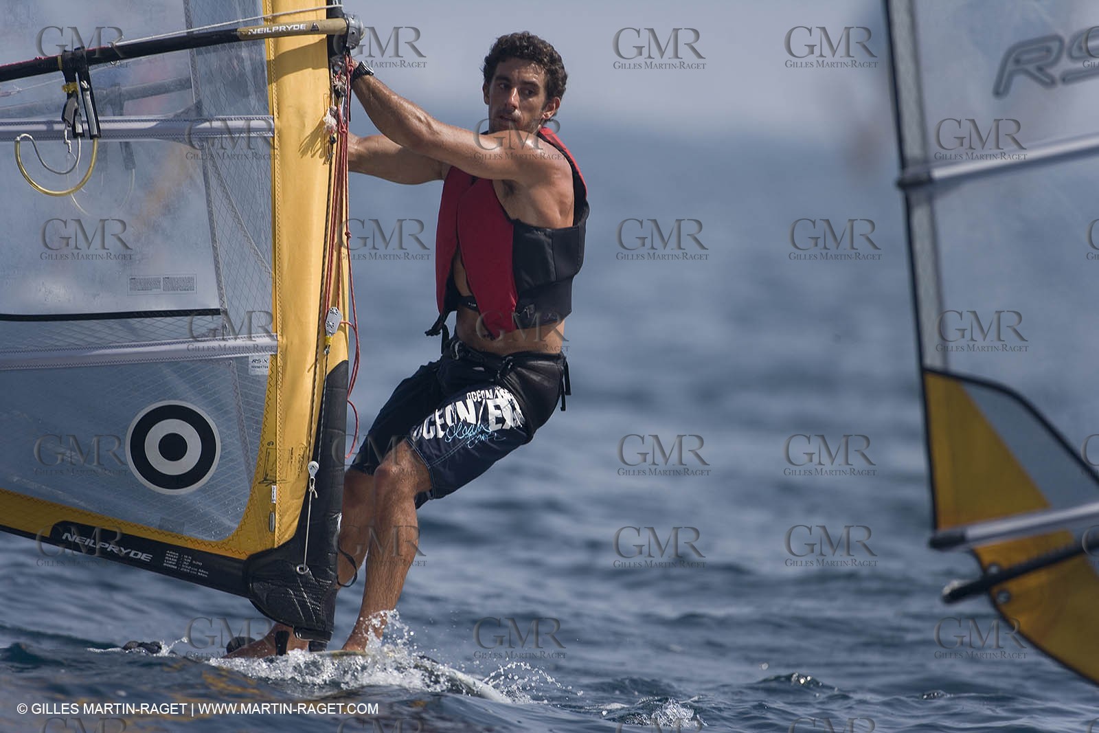 25 04 2007 - 2007 Semaine Olympique Française - Hyères (South of France) - Day 4 - Team France - RS:X - Samuel Launay