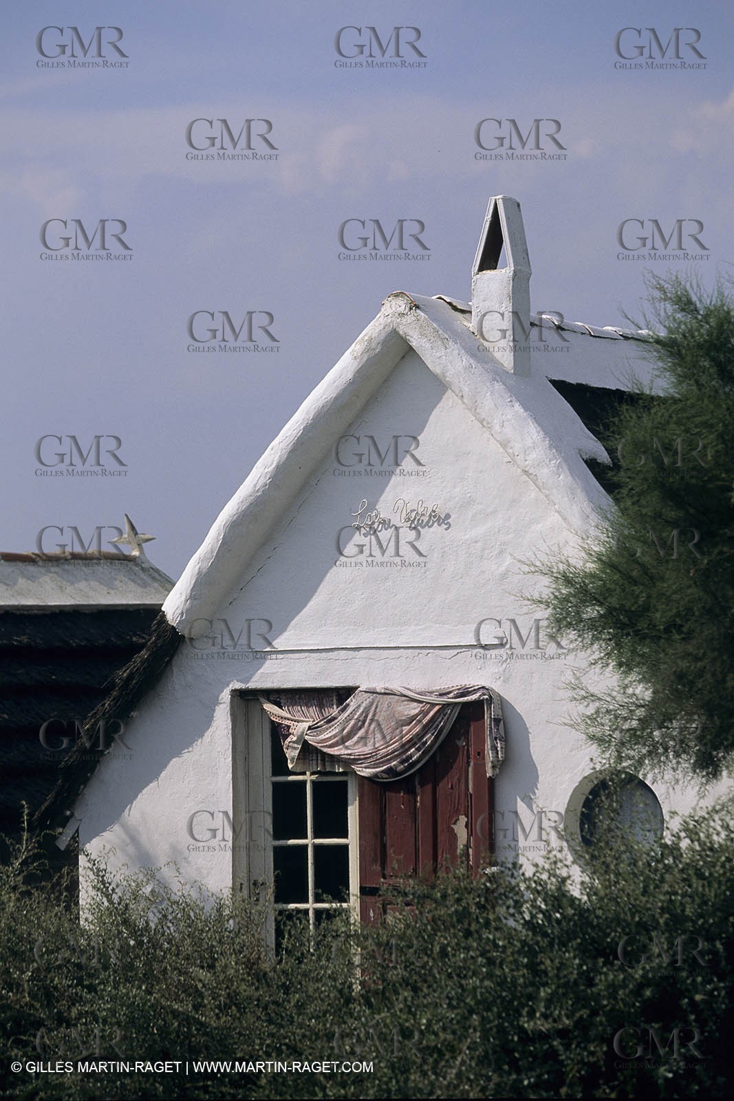Camargue (FRA) - houses and cants from Camargue