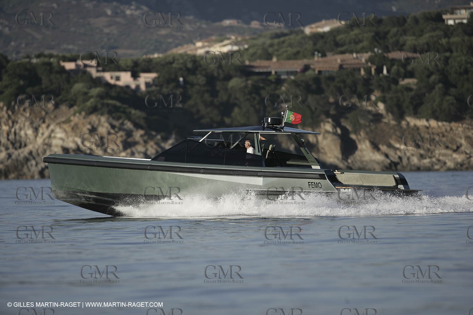 16 07 2007 - Portisco (Italie, Sardaigne) - Wally Power 47, 2007 version