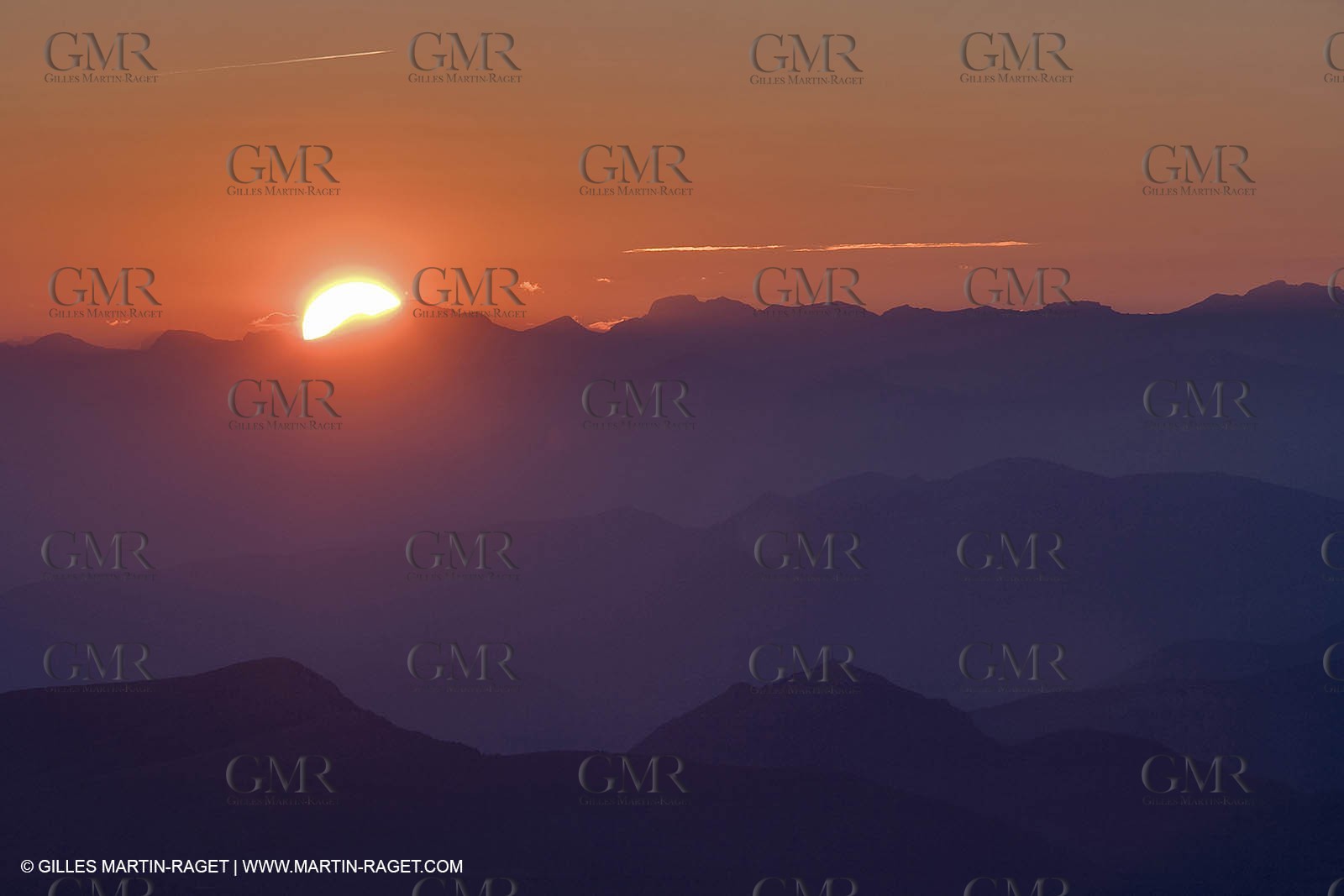 01 09 2007 - Mount Ventoux summit - view toward north and east with Haute Provence and south Alps (Oisans chain)