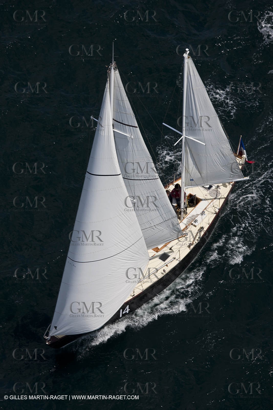 19 05 2010- Lorent- (FRA,56)  -  Pen Duick II