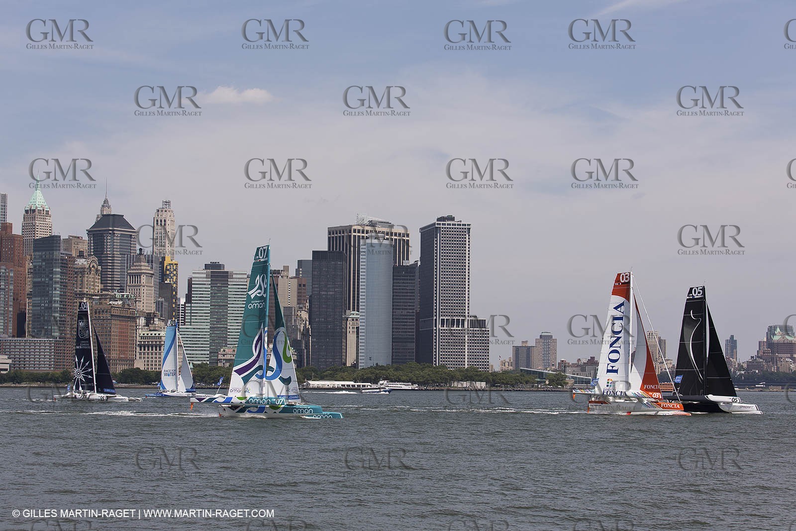 05 07 2012 - New York (USA) - Ocean Krys Race - Speed runs in fornt of NY city