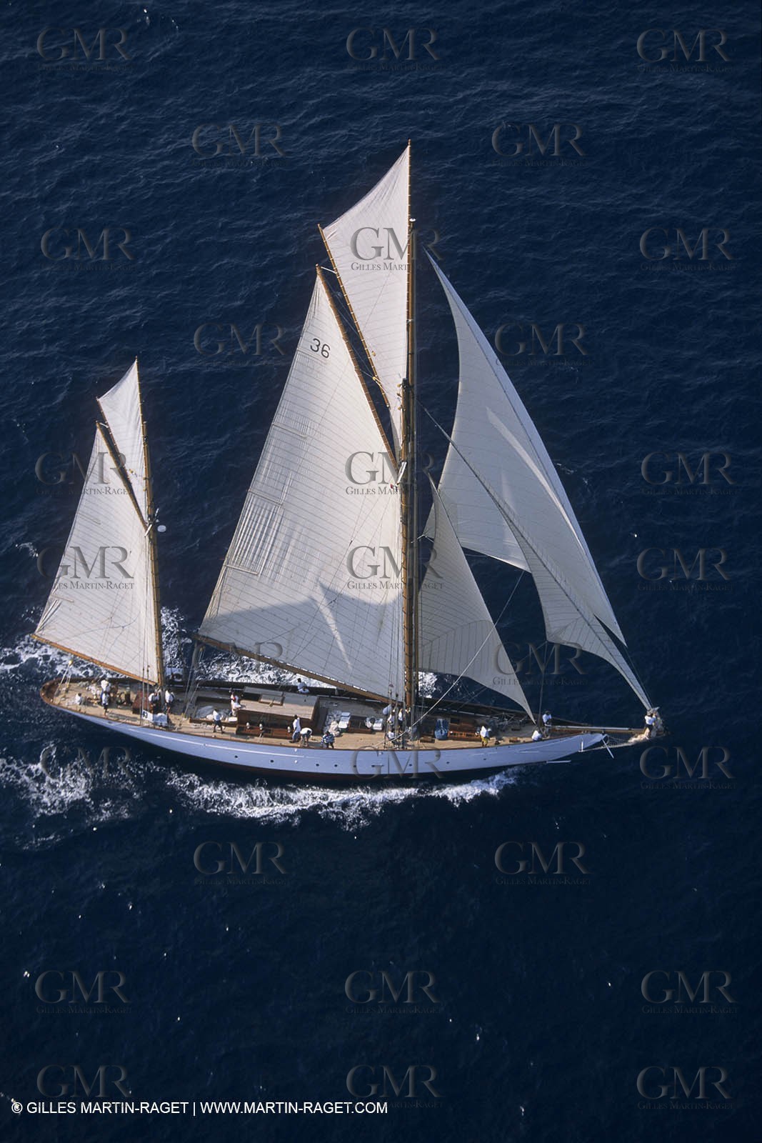 Classic Yachts, Thendara