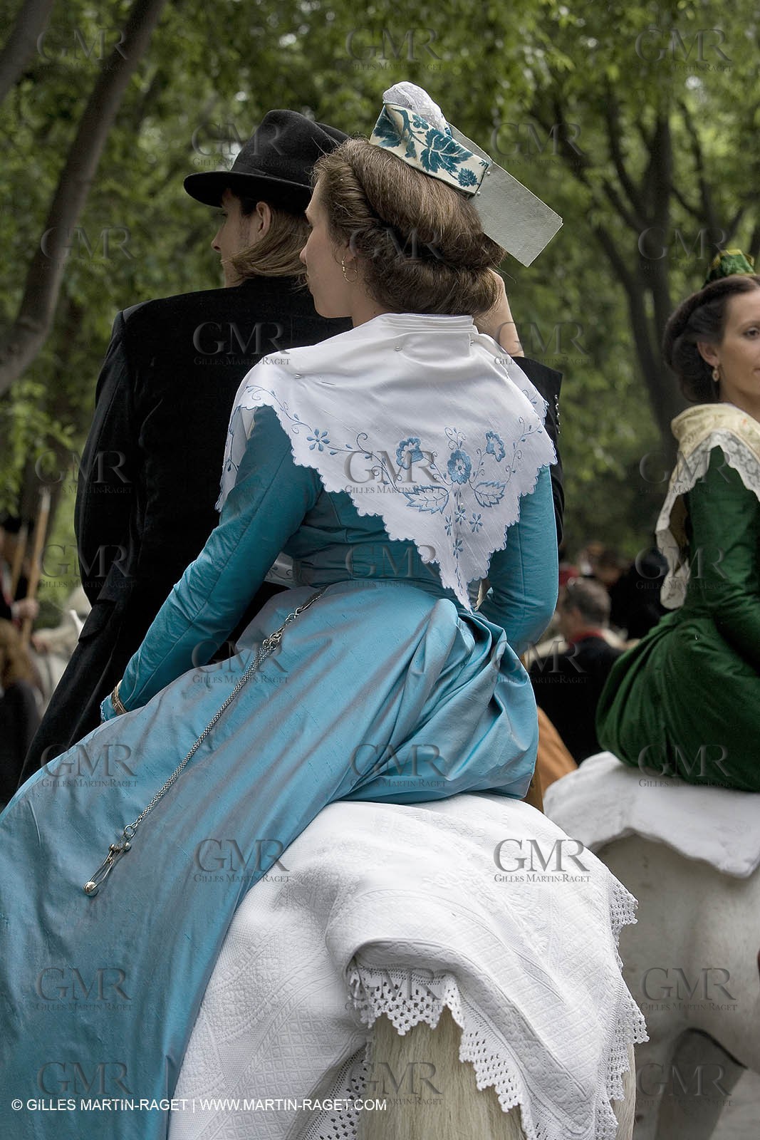 Arlésiennes in costume - Gardians (cow-boys) celebration - Arles