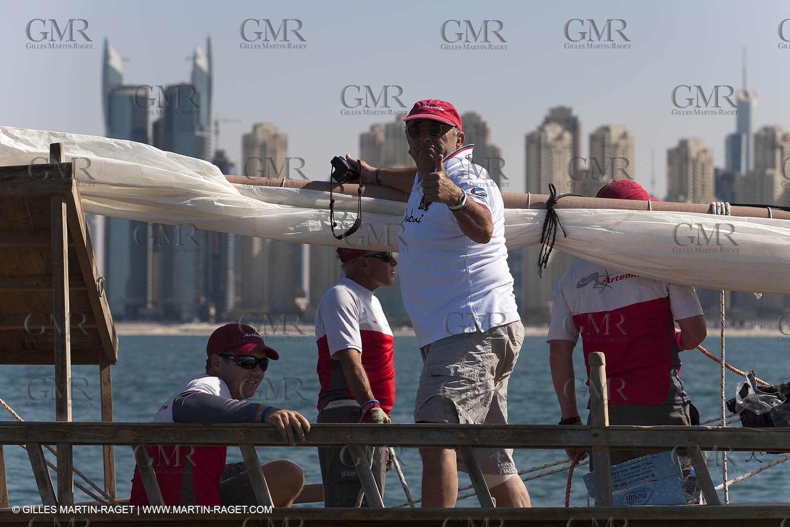 20 11 2010 - Dubai (UAE) - Dubai Louis Vuitton Trophy - Traditionnal dhow races for competing teams