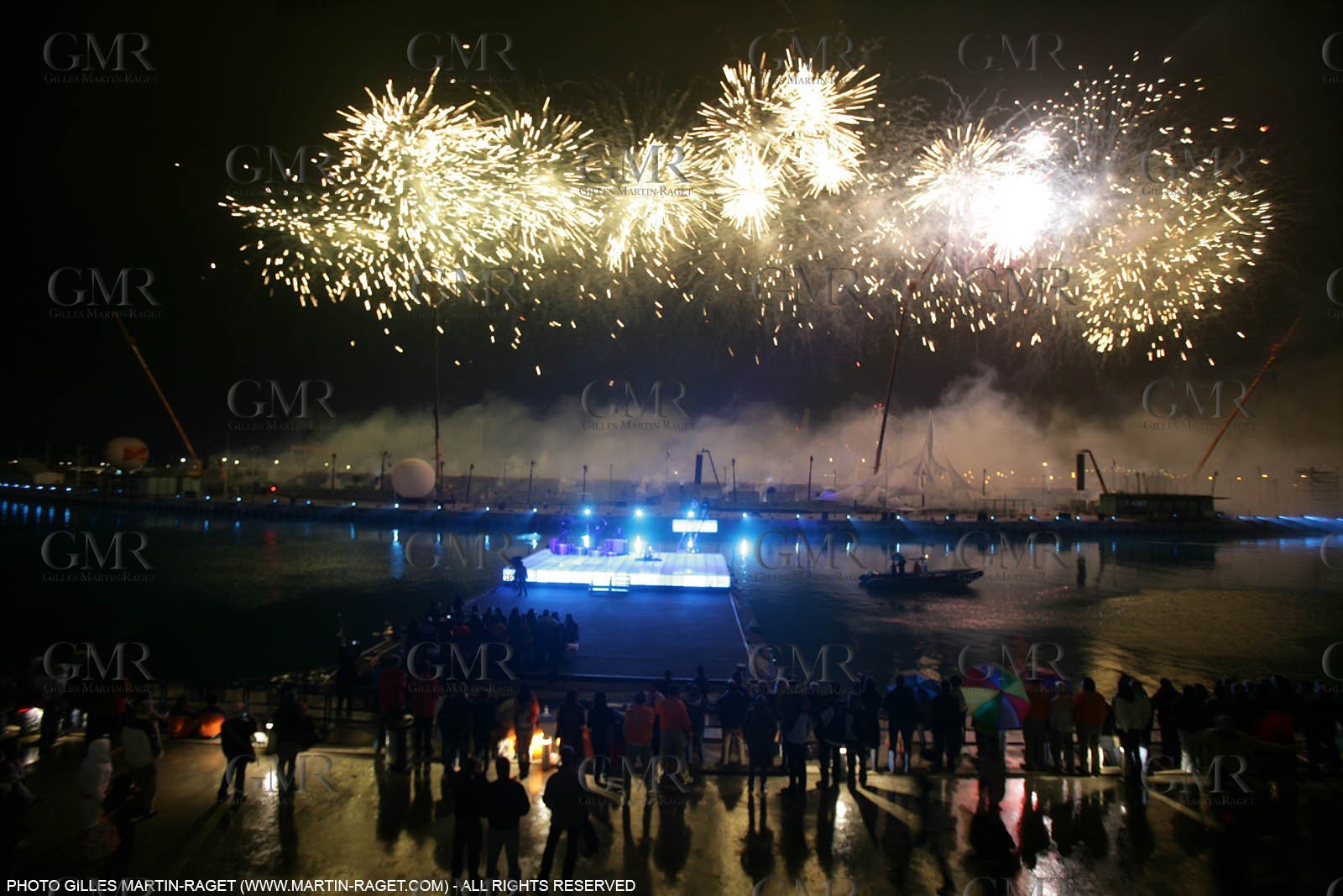 14 03 2007-Valencia (Spain)- 32nd America's Cup - Louis Vuitton Cup - RR1 - Opening parade