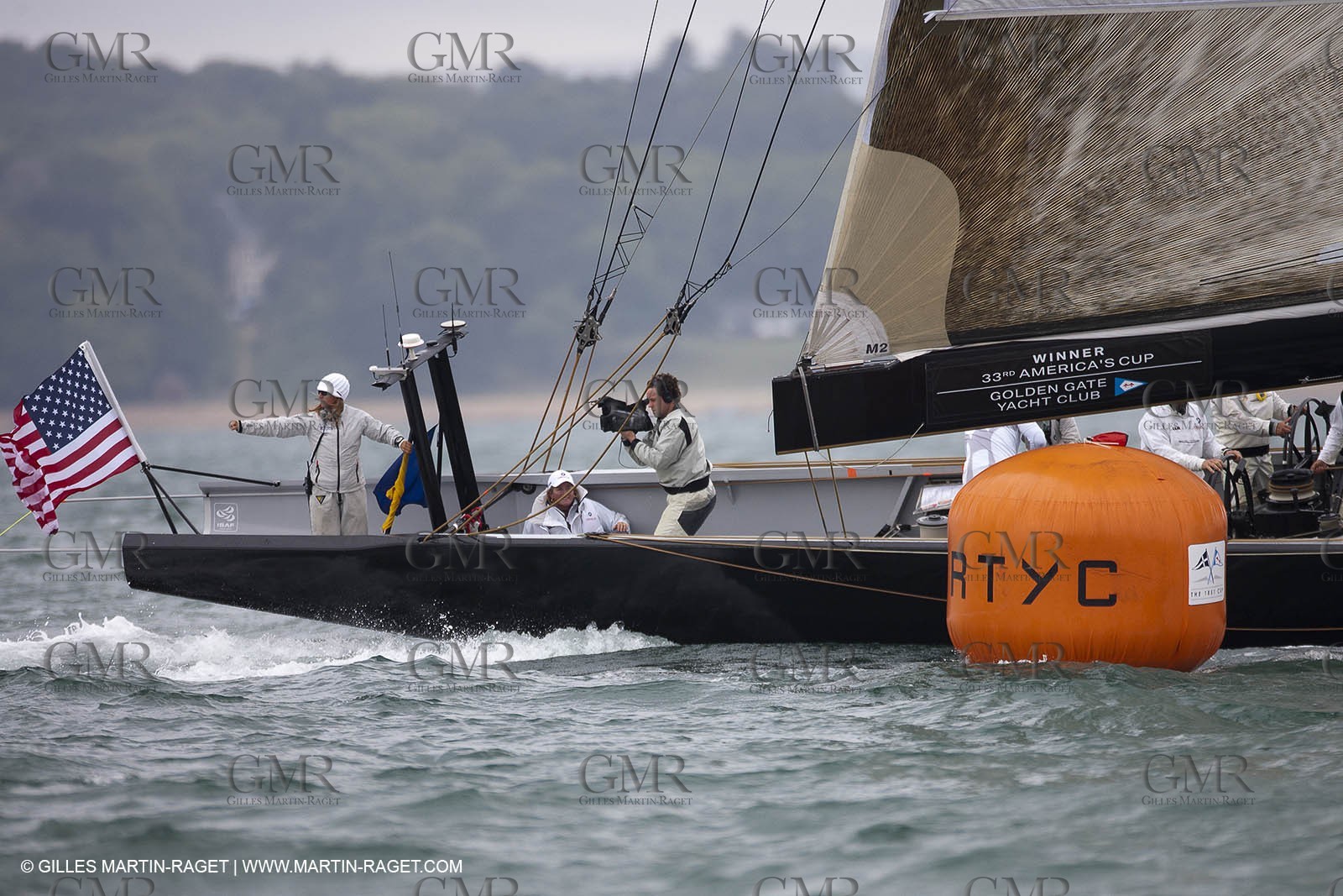 06 08 2010 - Cowes (UK, IOW) - The 1851 Cup -  BMW ORACLE Racing - Day 4.