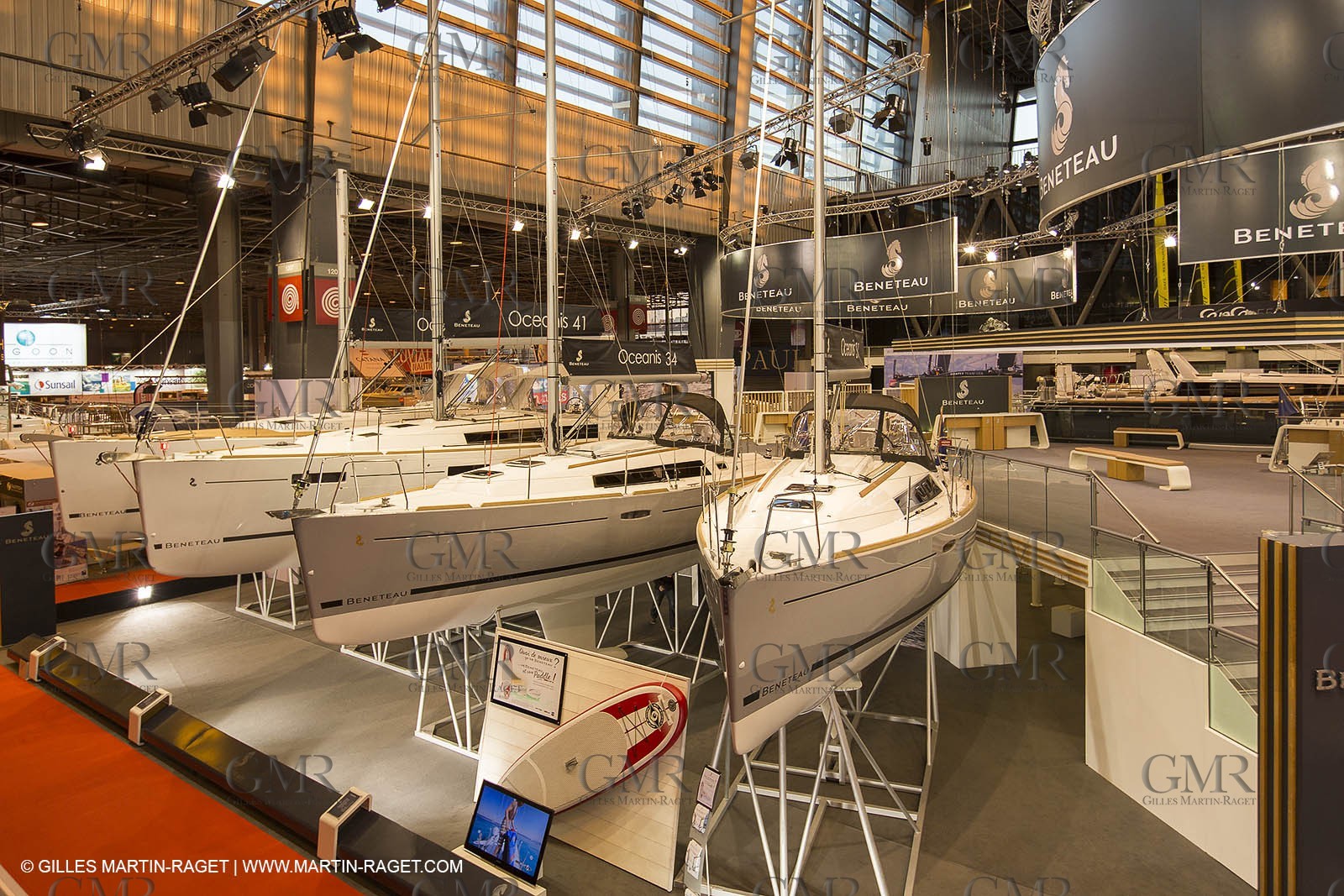 10 12 2013 - Paris (FRA,75) -Paris Boat Show - Beneteau booth