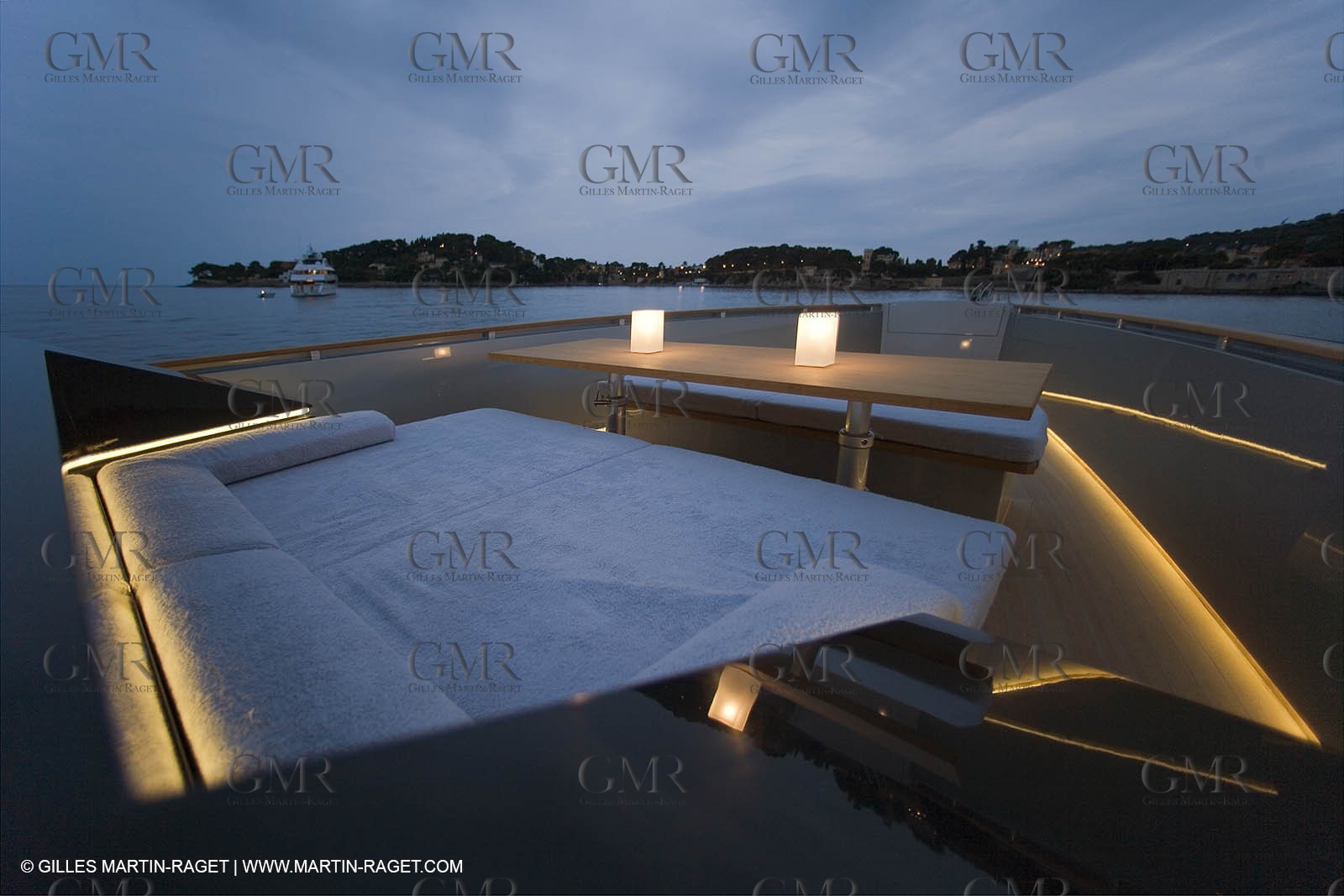 29 09 2007 - St Jean Cap Ferrat - Wally Yachts - Wally Power 70 - Lau Lau