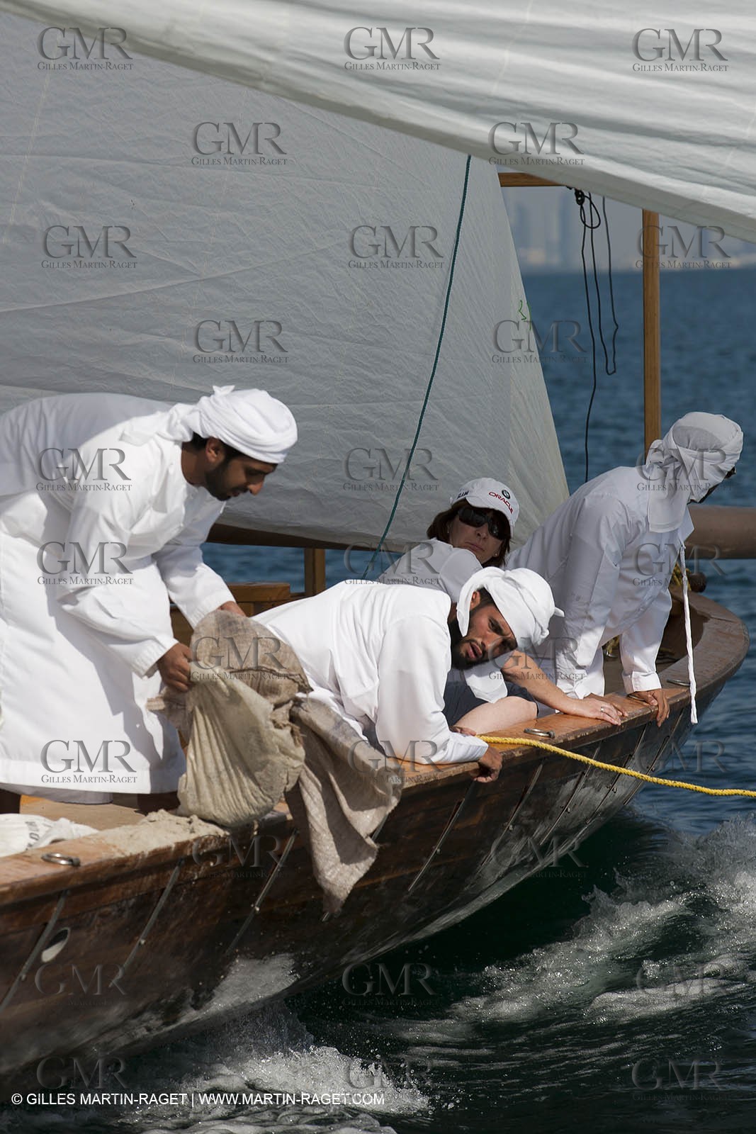 20 11 2010 - Dubai (UAE) - Dubai Louis Vuitton Trophy - Traditionnal dhow races for competing teams