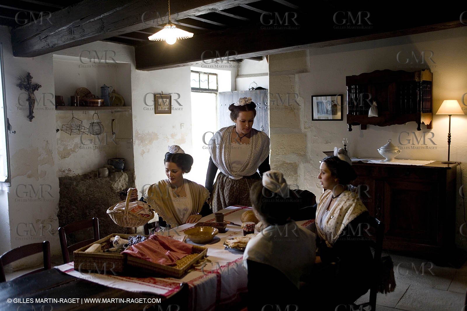 18 02 2007 - Saint Rémy de Provence - Queen of Arles in the Alpilles - Frederic Mistral House