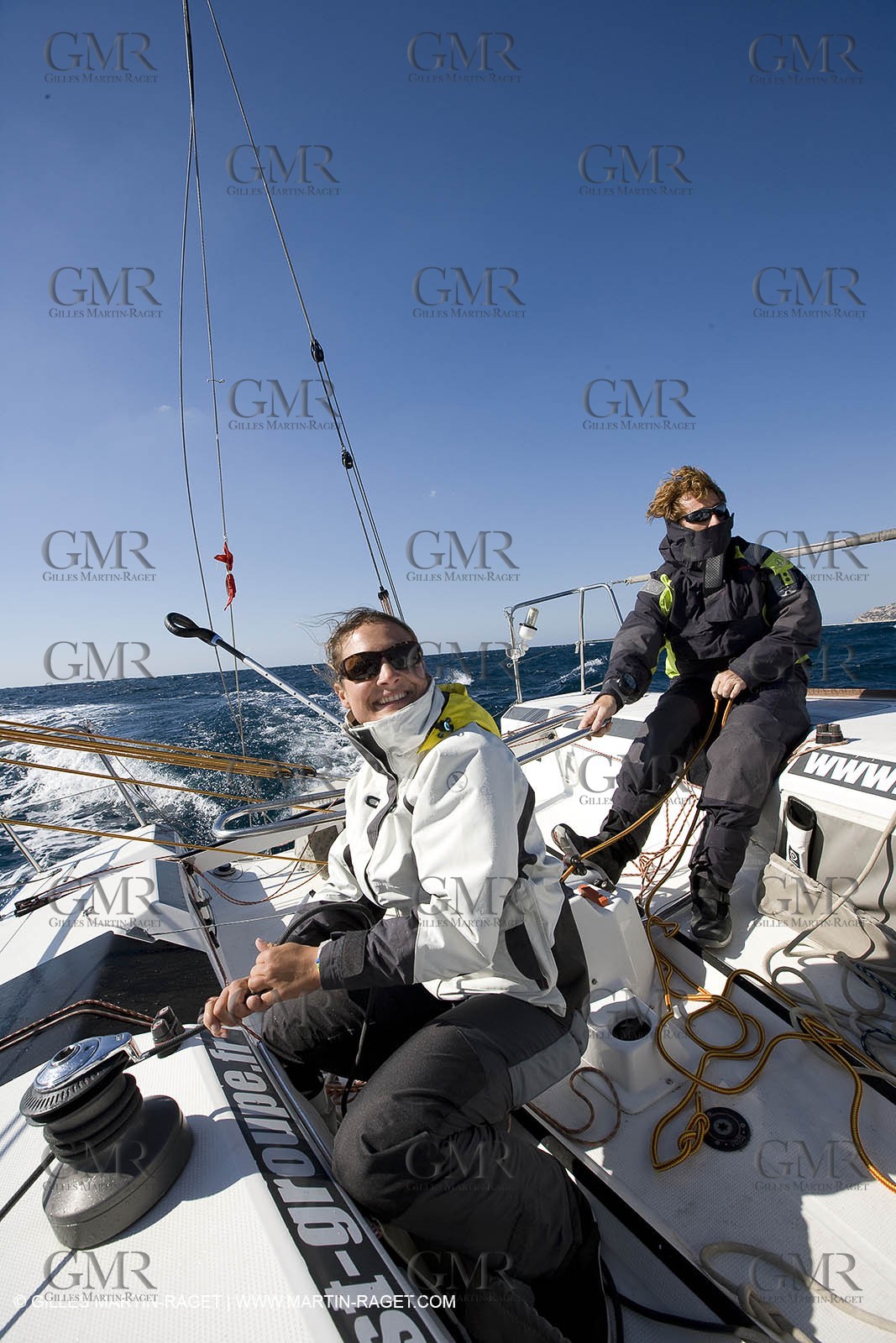 28 09 2007 - Marseille (FRA, 13) - Aigle Marine weather clothing showed in action by salors Marc Emig et Luce Molinier