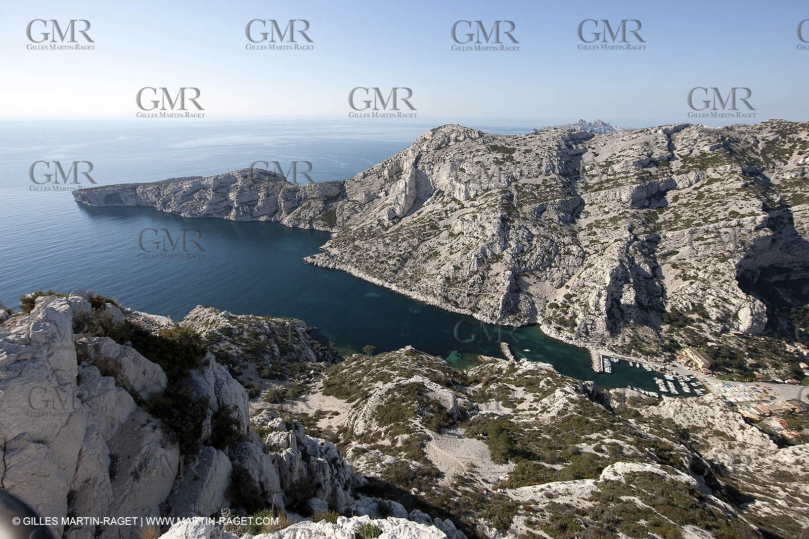 11 03 2009 - Marseille (FRA, 13) - Les Calanques- Calanque de Morgiou as seen from Crêt St Michel belvedere