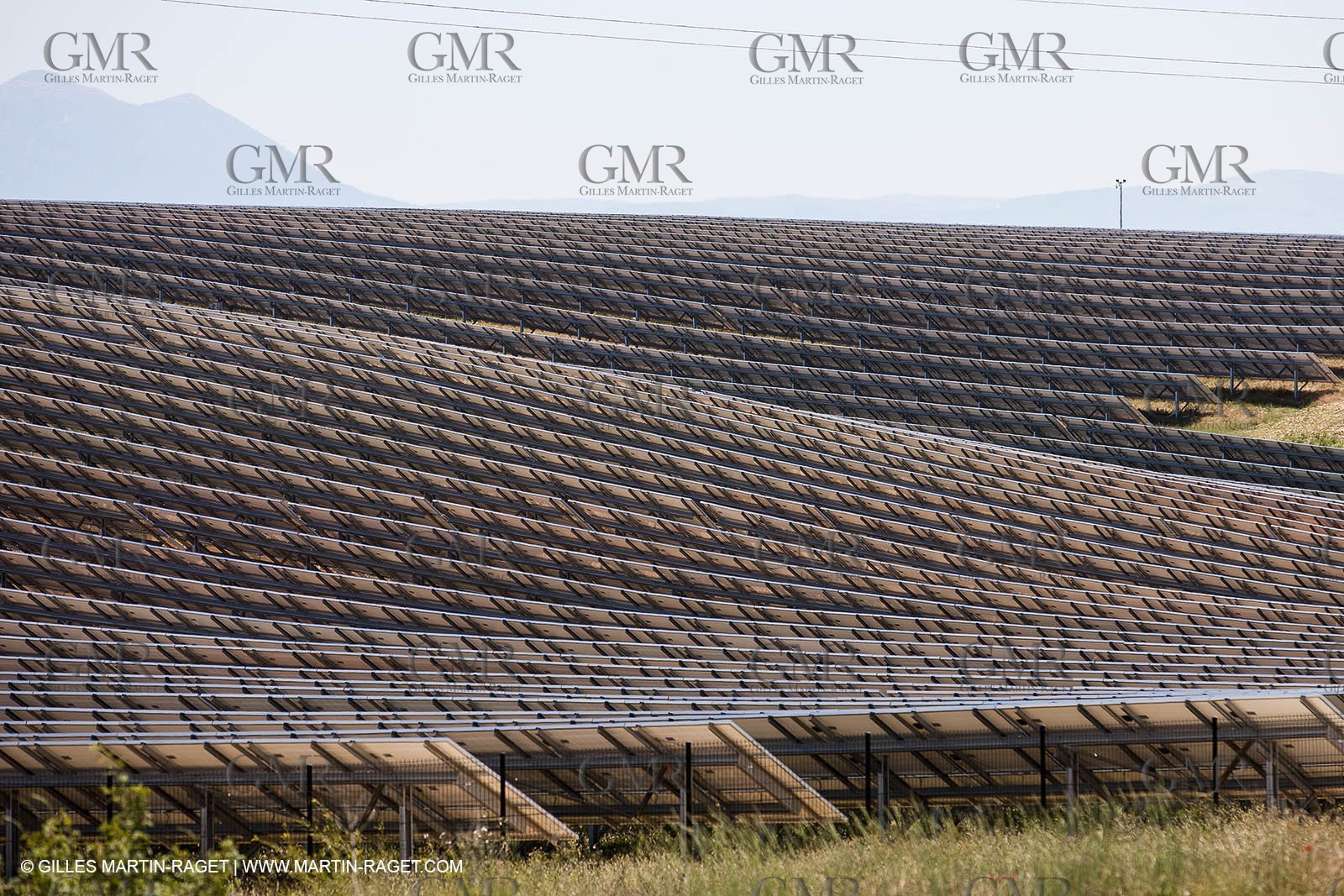 27 06 2011 - Puimichel (FRA, 04) - Solar far des Mées