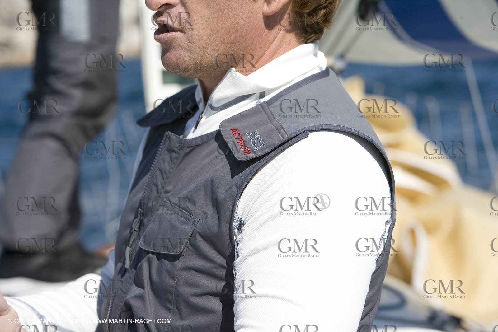 28 09 2007 - Marseille (FRA, 13) - Aigle Marine weather clothing showed in action by salors Marc Emig et Luce Molinier