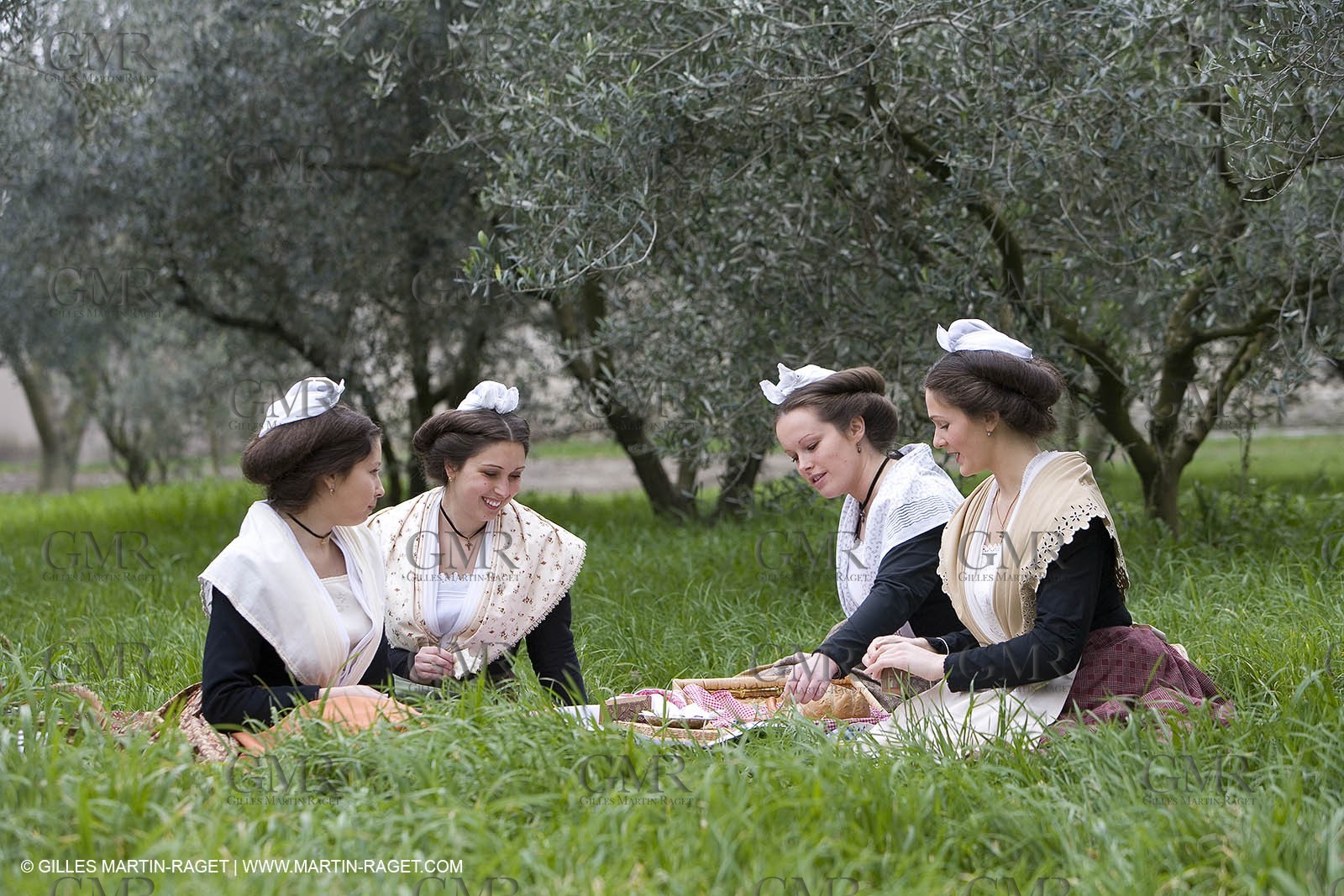 18 02 2007 - Saint Rémy de Provence - Queen of Arles in the Alpilles