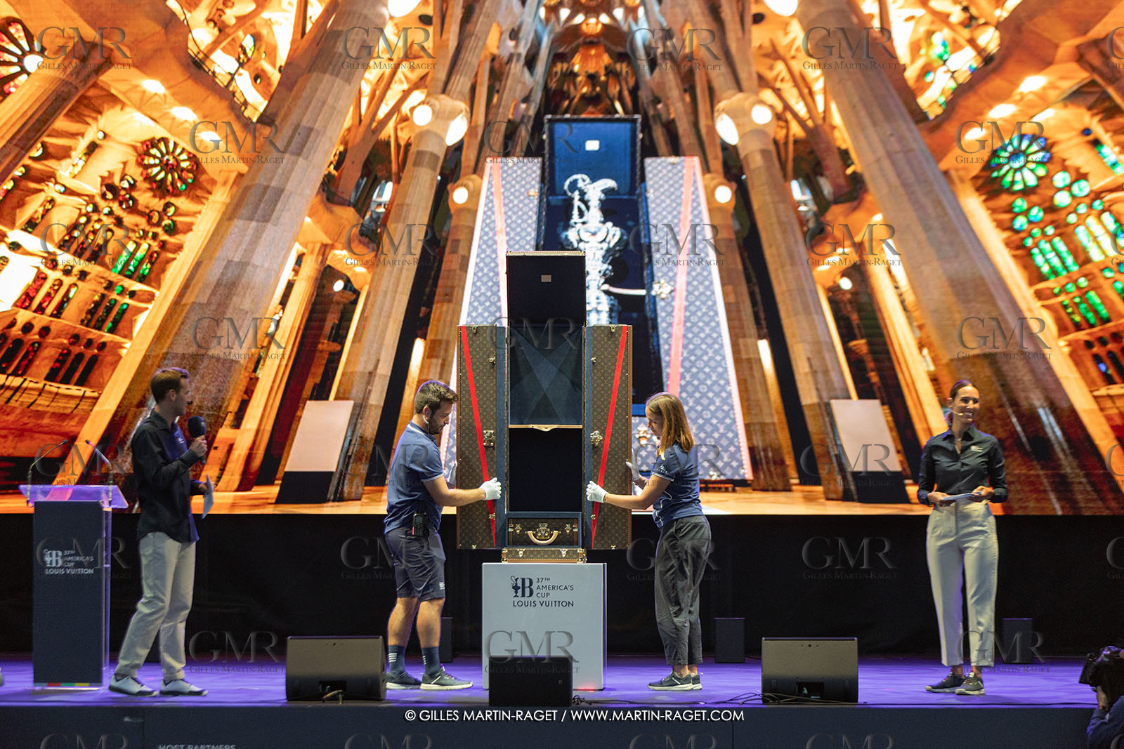 19 10 2024, Barcelona (ESP), Louis Vuitton 37th America's Cup, Final Match, Race Day 6 , Prizegiving