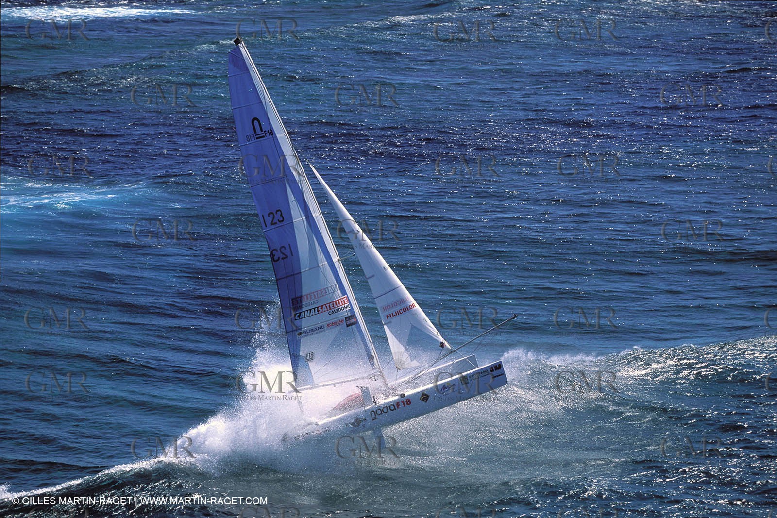Dinghies - Raids - Sport Catamarans