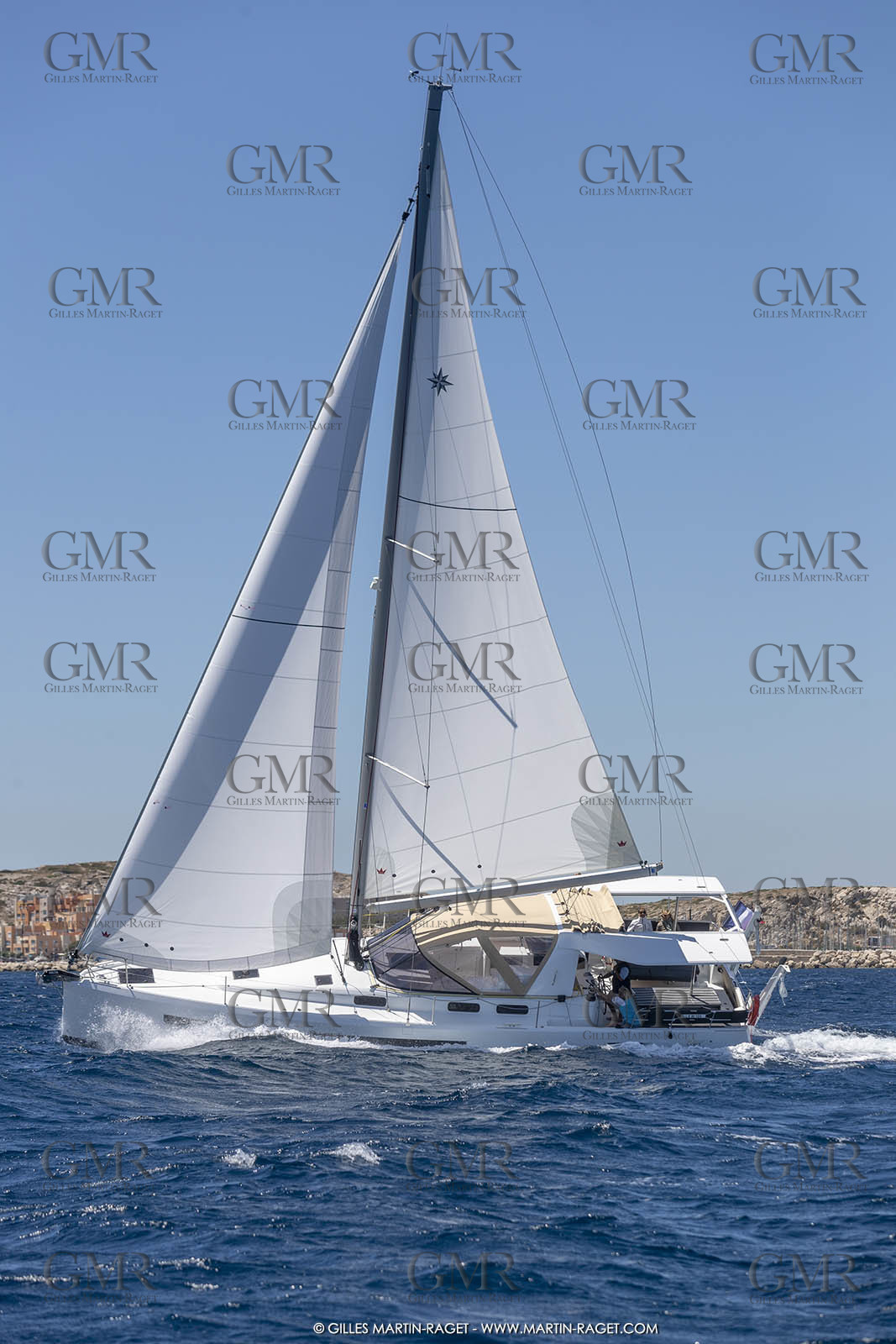 12 06 2019, Marseille (FRA,13), Jeanneau Sun Loft 47