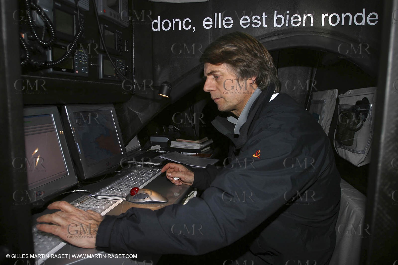 Orange II - Trophée Jules Verne 2004 -  Roger Nilson