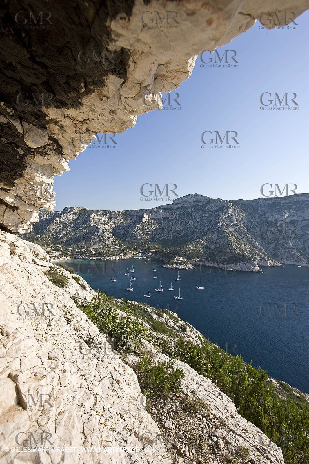 20 06 2008 - Marseille (FRA, 13) - Cruising among the local islands and creeks - Sormiou