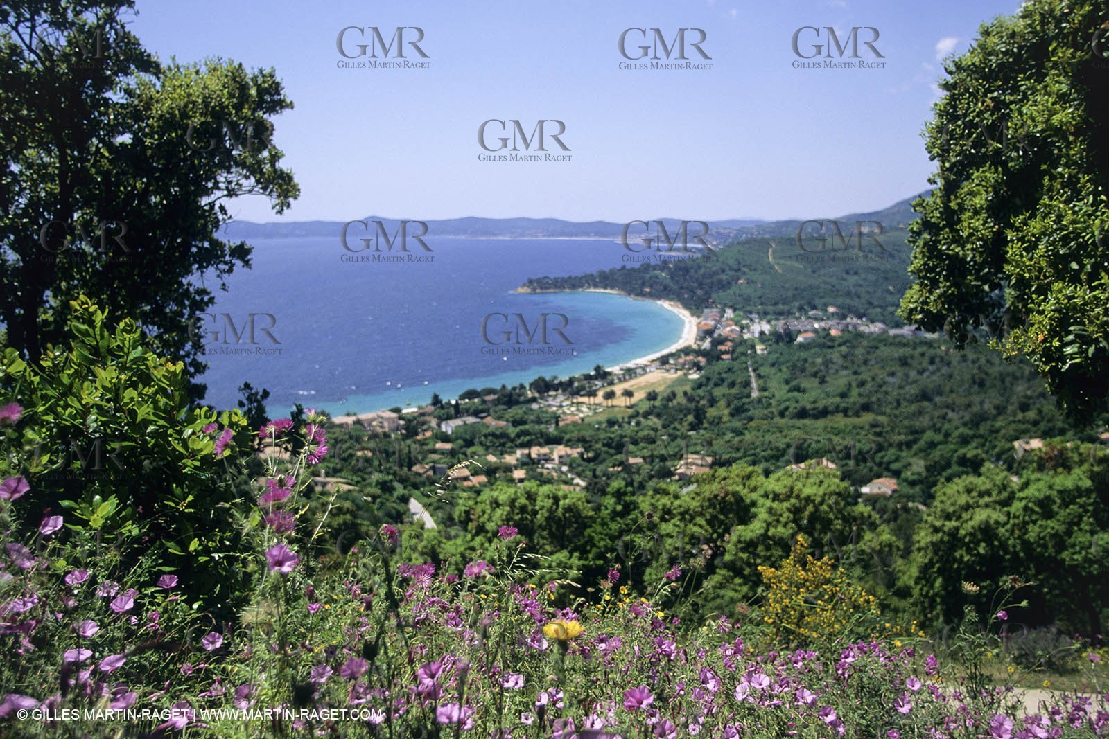 Nègre Cape, Cavalière bay.