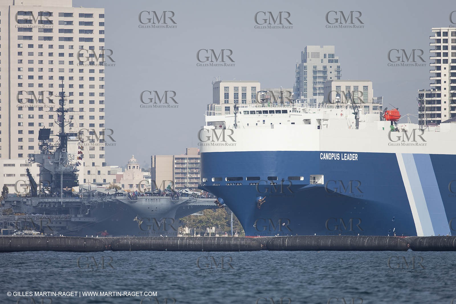 10 08 2009 - San Diego (USA,CA) - 33rd America's Cup - BMW ORACLE Racing - 90 ft Trimaran testings