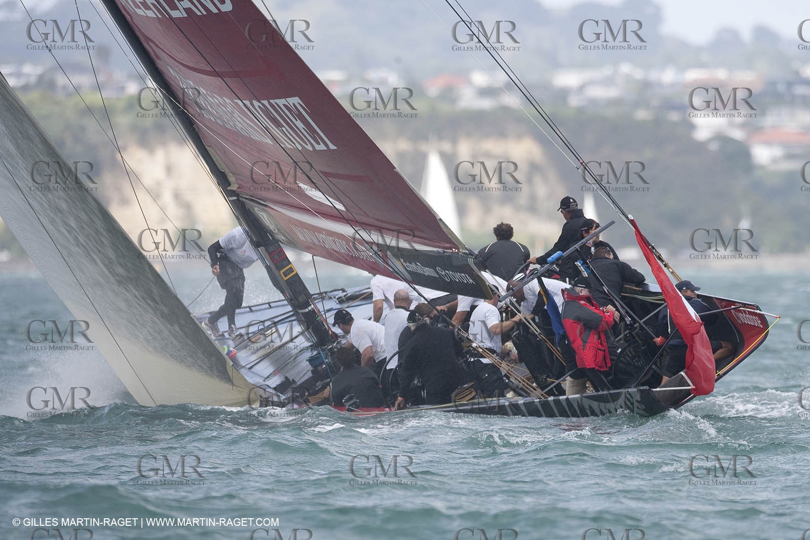 12 02 2009 - Auckland (NZL) -  Louis Vuitton Pacific Series -  Racing Day 12 - Challenger final