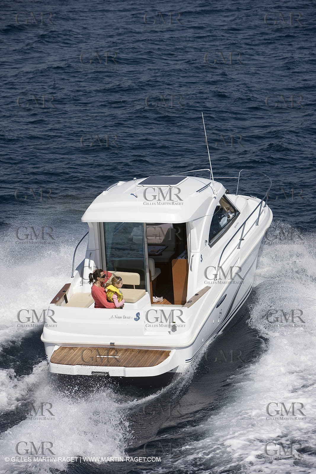 15 04 2008 - Porquerolles (Fra, 83) - Beneteau - Antares 8